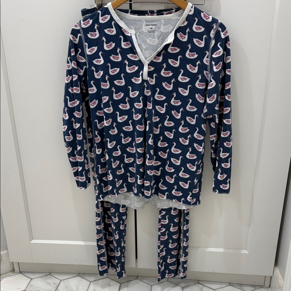 roller rabbit Blue ponds royal swans print Pajama Set M